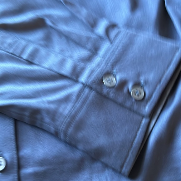 Host pick! Banana Republic Tailored Fit Dress Shirt - Picture 3 of 7